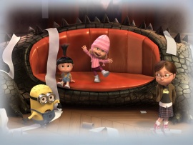 Despicable Me Wallpaper - Toilet Paper Fight (click to view)