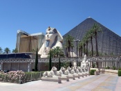 Luxor Hotel Las Vegas Wallpaper